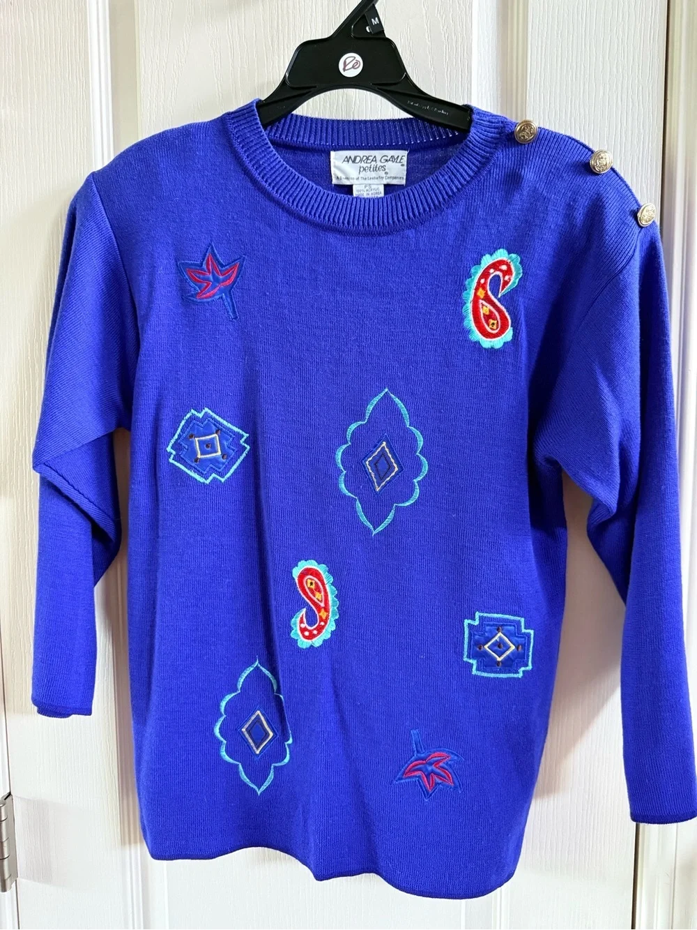 Andrea Gayle Petite Royal Blue Embroidered Sweater Top. Size small